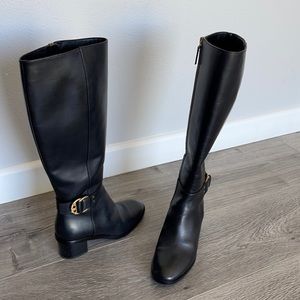 Great condition Tory Burch boots